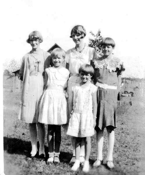 Buckner (Bochnia) Sisters